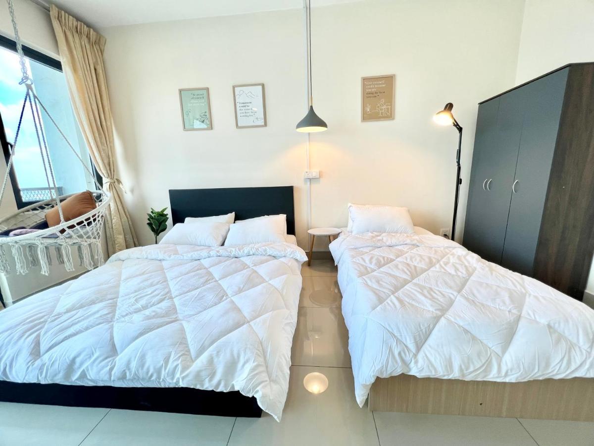 A 1-4 Pax Cozy Studio Tv Box Pool 100Mps Wifi 3 Bed Trefoil Setia Alam Eksteriør billede